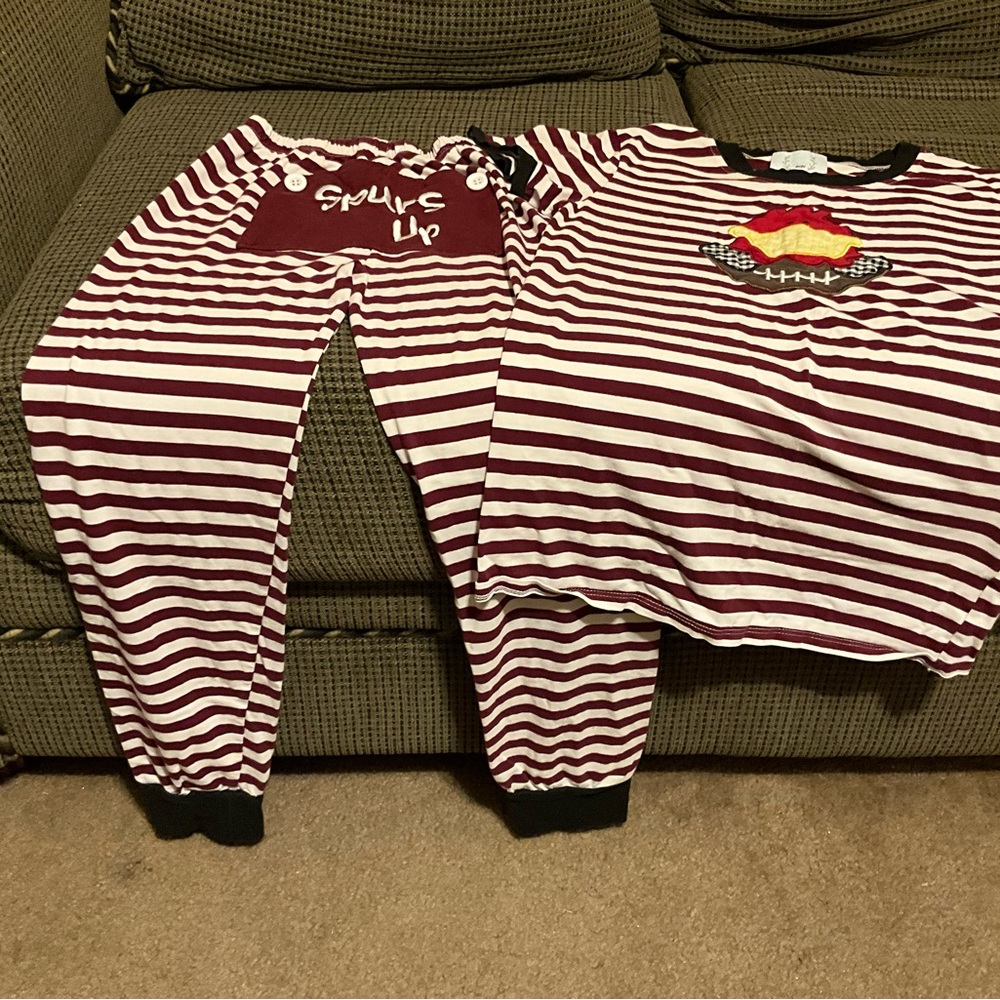 Little Lovely SIZE 10/12 SC Gamecock pj’s